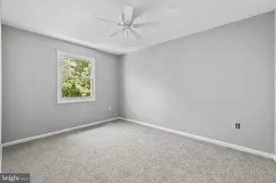 2022 Mayflower Dr, Woodbridge, VA 22192 - Photo 19