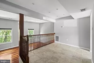 2022 Mayflower Dr, Woodbridge, VA 22192 - Photo 9