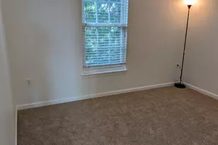 17289 Vaughn Ln, Dumfries, VA 22026 - Photo 31