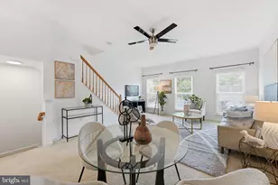 3969 Cressida Pl, Woodbridge, VA 22192 - Photo 11