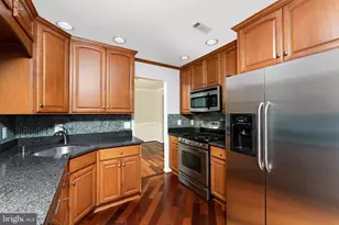 5783 Rhode Island Dr, Woodbridge, VA 22193 - Photo 9