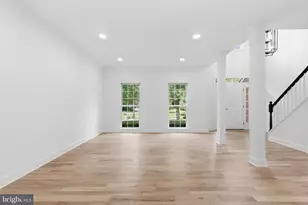 15099 Windy Hollow Cir, Gainesville, VA 20155 - Photo 5
