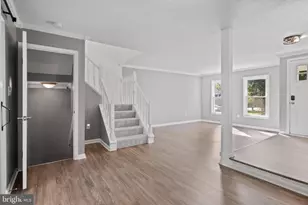 11565 Hill Meade Ln, Woodbridge, VA 22192 - Photo 5