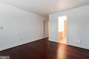 17045 Islip Loop, Dumfries, VA 22026 - Photo 25