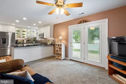 6098 Oust Lane, Woodbridge, VA 22193 - Photo 9