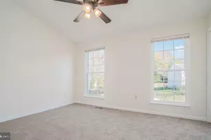 13116 Holly Leaf Ct, Woodbridge, VA 22192 - Photo 17