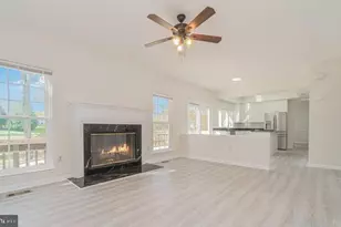13116 Holly Leaf Ct, Woodbridge, VA 22192 - Photo 7