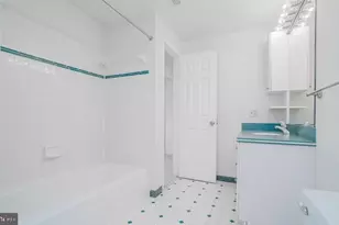 13116 Holly Leaf Ct, Woodbridge, VA 22192 - Photo 27