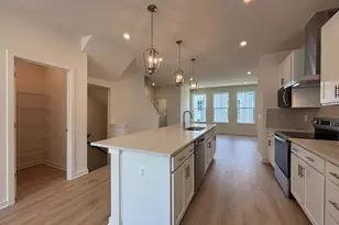 18002 Alicia Ave, Dumfries, VA 22026 - Photo 3