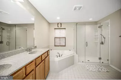 12594 Stone Lined Circle, Woodbridge, VA 22192 - Photo 21