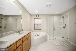 12594 Stone Lined Cir, Woodbridge, VA 22192 - Photo 21