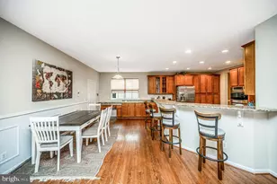 12594 Stone Lined Cir, Woodbridge, VA 22192 - Photo 17