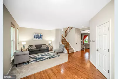12594 Stone Lined Circle, Woodbridge, VA 22192 - Photo 7