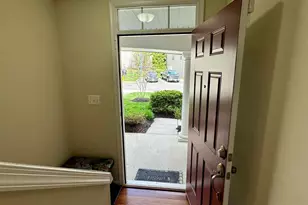 2874 Chinkapin Oak Ln, Woodbridge, VA 22191 - Photo 5