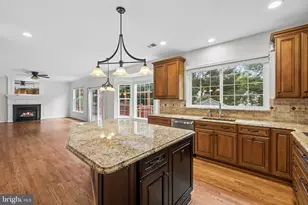 5871 Paine Run Pl, Manassas, VA 20111 - Photo 11