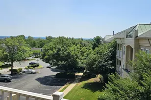 1037 Gardenview Loop, Woodbridge, VA 22191 - Photo 11
