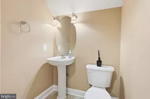 2278 Margraf Cir, Woodbridge, VA 22191 - Photo 13