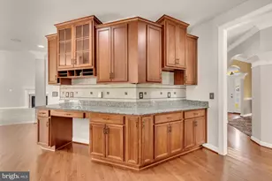3232 Lost Pond Ct, Triangle, VA 22172 - Photo 17