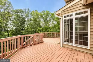 3232 Lost Pond Ct, Triangle, VA 22172 - Photo 23