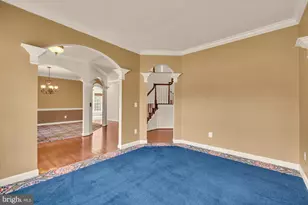3232 Lost Pond Ct, Triangle, VA 22172 - Photo 5
