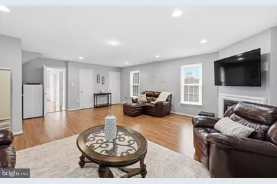 12746 Sidney Way, Woodbridge, VA 22192 - Photo 25