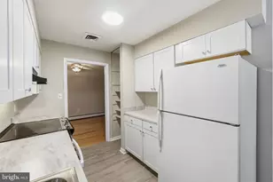 14391 Orange Ct, Woodbridge, VA 22191 - Photo 13