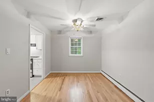 14391 Orange Ct, Woodbridge, VA 22191 - Photo 9