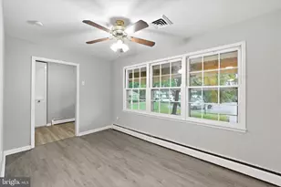 14391 Orange Ct, Woodbridge, VA 22191 - Photo 17