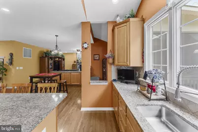 5777 Waterloo Bridge Circle, Haymarket, VA 20169 - Photo 19