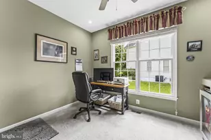 5777 Waterloo Bridge Cir, Haymarket, VA 20169 - Photo 33