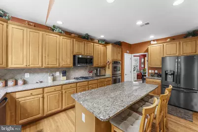 5777 Waterloo Bridge Circle, Haymarket, VA 20169 - Photo 15
