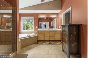 5777 Waterloo Bridge Cir, Haymarket, VA 20169 - Photo 51