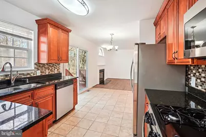 13857 Redford Lane, Woodbridge, VA 22193 - Photo 9