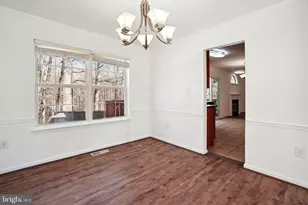 13857 Redford Ln, Woodbridge, VA 22193 - Photo 7