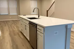 13670 Cobble Loop, Woodbridge, VA 22193 - Photo 11