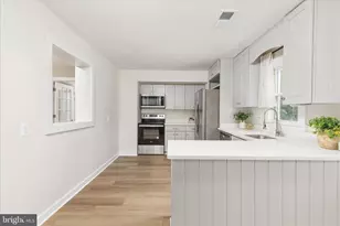 14013 Glenkirk Rd, Gainesville, VA 20155 - Photo 11