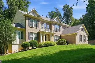 6645 Passage Creek Ln, Manassas, VA 20112 - Photo 13