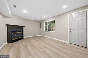 3610 Wharf Ln, Triangle, VA 22172 - Photo 27