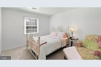 12772 Captains Cove, Woodbridge, VA 22192 - Photo 17