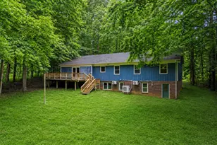 11026 Wooldridge Dr, Manassas, VA 20111 - Photo 13