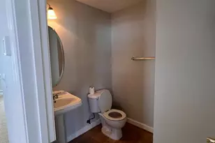 8234 Glade Bank Dr, Manassas, VA 20111 - Photo 9