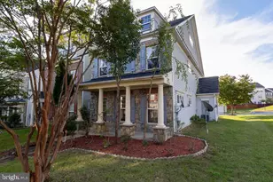 16518 Bobster Ct, Woodbridge, VA 22191 - Photo 1