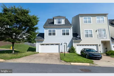 16518 Bobster Court, Woodbridge, VA 22191 - Photo 5