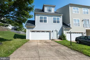 16518 Bobster Ct, Woodbridge, VA 22191 - Photo 3
