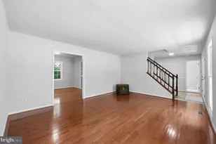 6090 River Forest Dr, Manassas, VA 20112 - Photo 7