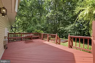 6090 River Forest Dr, Manassas, VA 20112 - Photo 17