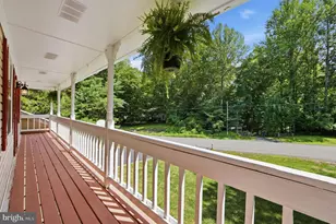 6090 River Forest Dr, Manassas, VA 20112 - Photo 47