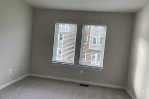 1320 Rail Stop Dr, Woodbridge, VA 22191 - Photo 17
