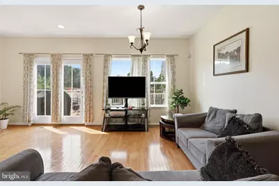 10739 Hinton Way, Manassas, VA 20112 - Photo 5