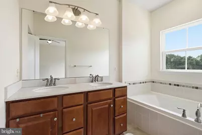 10739 Hinton Way, Manassas, VA 20112 - Photo 13